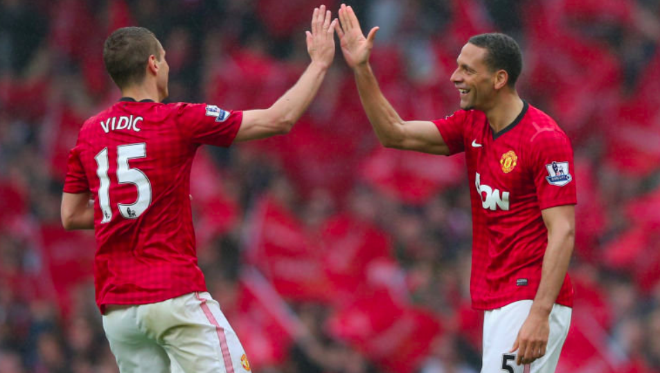 持有强烈的 持有强烈的